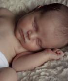 como tapar a un recién nacido para dormir
